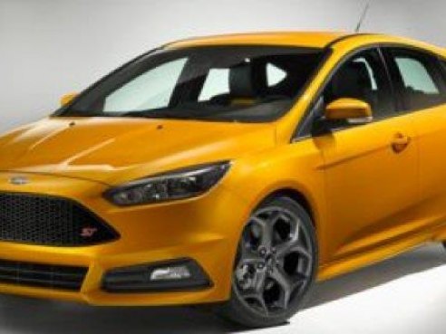 2018 Ford Focus ST Magnetic Metallic, Connellsville, PA