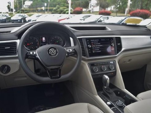 2018 Volkswagen Atlas 3.6L V6 SE Deep Black Pearl, Lawrence, MA