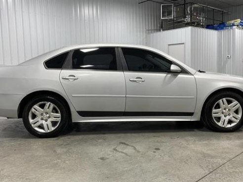 2011 Chevrolet Impala LT Sedan 4D Silver, Sioux Falls, SD