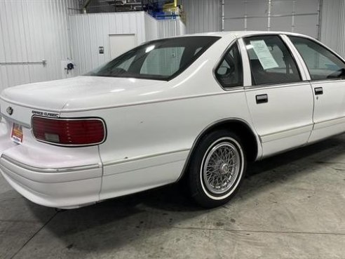 1996 Chevrolet Impala Sedan 4D White, Sioux Falls, SD