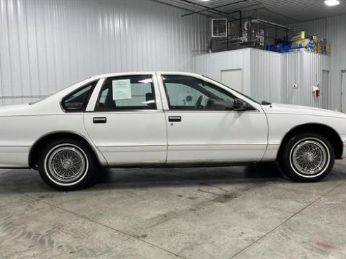 1996 Chevrolet Impala Sedan 4D White, Sioux Falls, SD