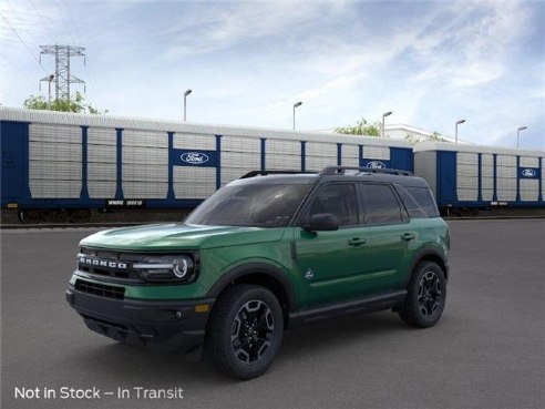 2024 Ford Bronco Sport Outer Banks 4x4 ERUPTION GREEN , Windber, PA