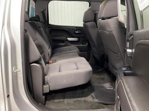 2018 Chevrolet Silverado 1500 LT Pickup 4D 5 3-4 ft Silver, Sioux Falls, SD