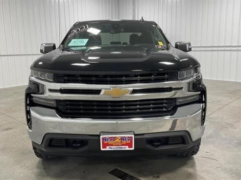 2021 Chevrolet Silverado 1500 LT Pickup 4D 5 3-4 ft Black, Sioux Falls, SD