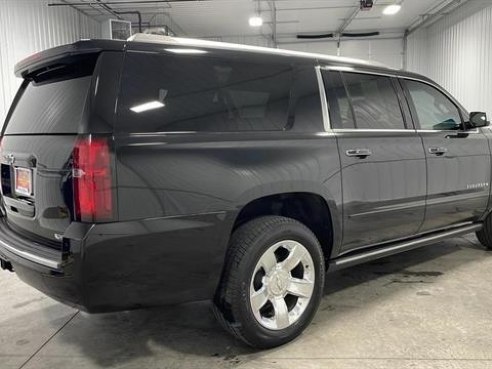 2017 Chevrolet Suburban Premier Sport Utility 4D Black, Sioux Falls, SD