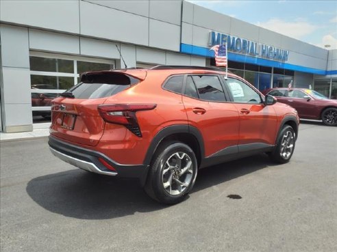 2024 Chevrolet Trax LT Orange, Windber, PA