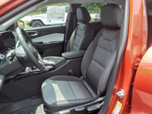 2024 Chevrolet Trax LT Orange, Windber, PA