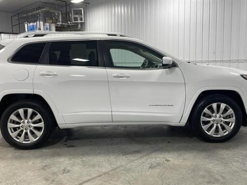 2017 Jeep Cherokee Overland Sport Utility 4D White, Sioux Falls, SD