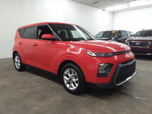 2022 Kia Soul LX Red, Johnstown, PA