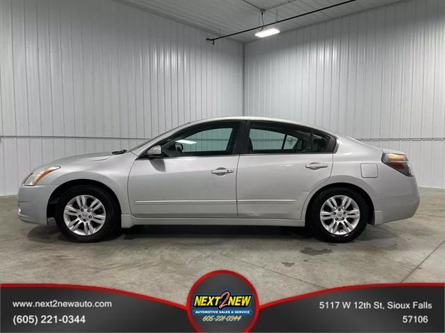 2011 Nissan Altima 2.5 SL Sedan 4D Silver, Sioux Falls, SD