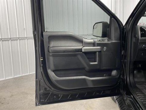 2016 Ford F-150 XLT Pickup 4D 5 1-2 ft Black, Sioux Falls, SD