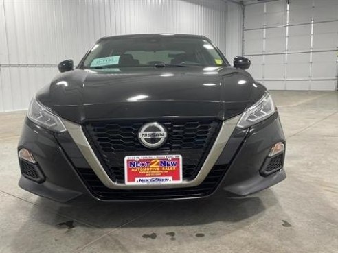 2020 Nissan Altima 2.5 SR Sedan 4D Black, Sioux Falls, SD