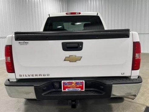 2009 Chevrolet Silverado 1500 LT Pickup 4D 5 3-4 ft White, Sioux Falls, SD